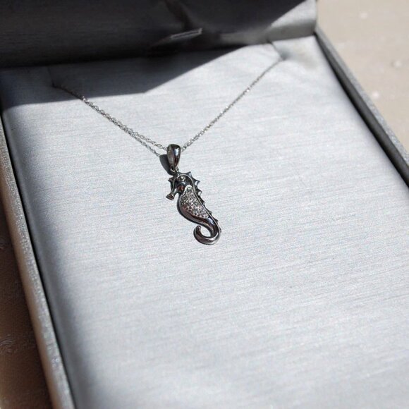 14k White Gold Diamond Accent Seahorse Pendant Necklace - Picture 8 of 10